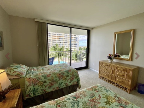 Marco Island Beachfront Condo Views Large Balcony